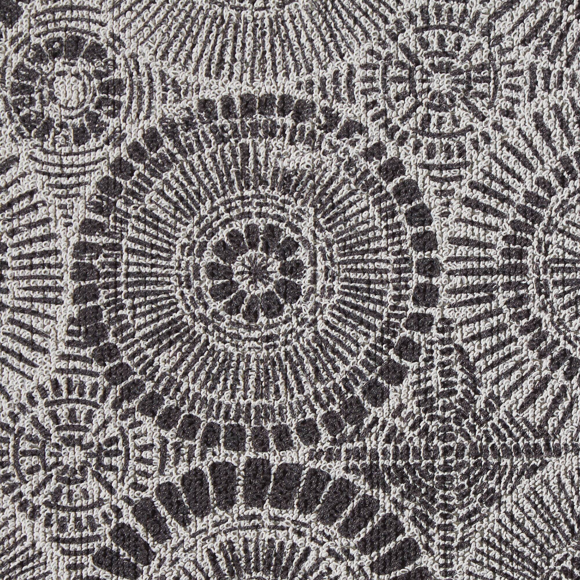 DII® Black Kaleidoscope Tufted Mat